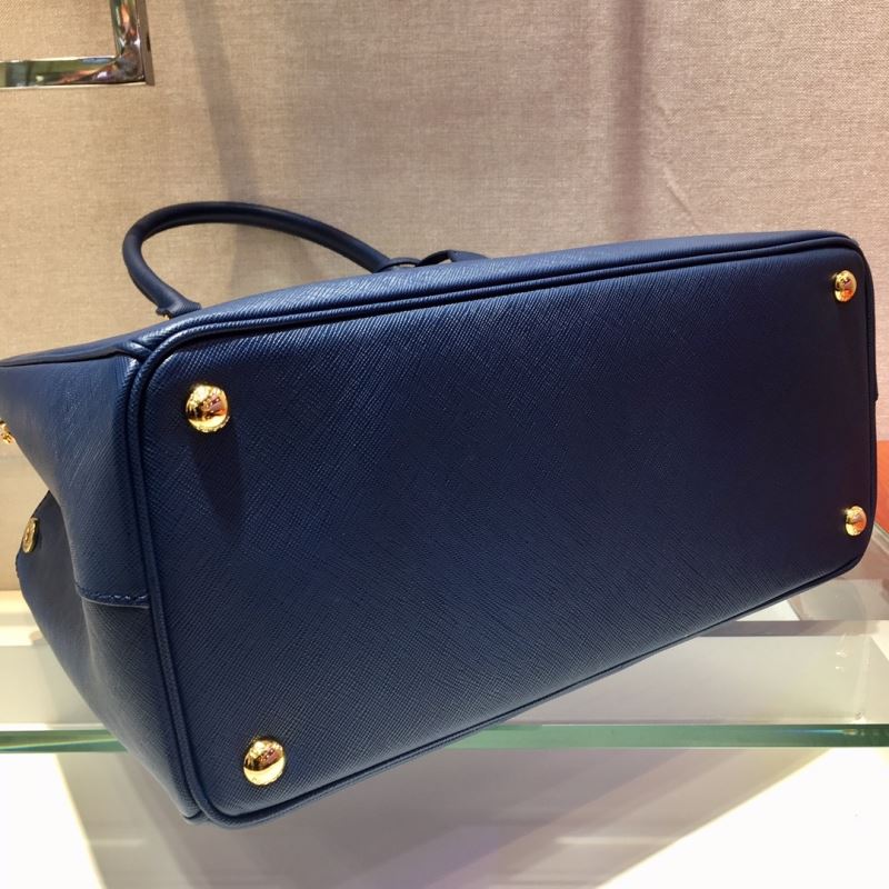 Pra*a top handle bags